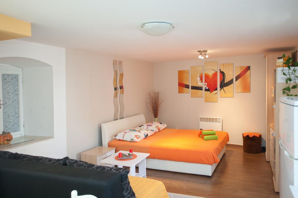 Paradise Apartment With Big Sunny Terrace In The Old Town, Few Meters From The Sea & Riva Promenade 스플리트 객실 사진